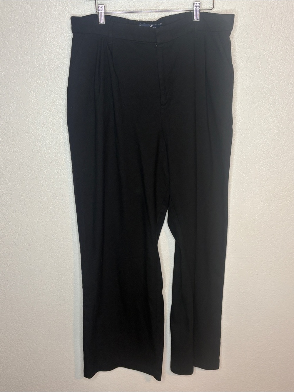 Hollister Black Ultra High Rise Wide Leg Pleated Front Trousers Size XXL Tall